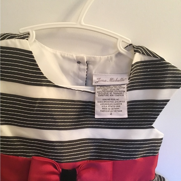 Jona Michelle Formal Dress Size 2 Toddler - Picture 2 of 4
